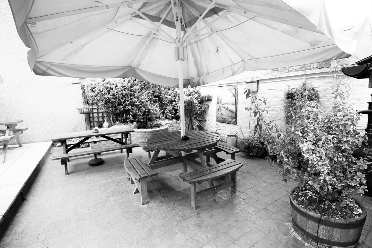 Summerfield Pub & Boutique Rooms ロンドン エクステリア 写真