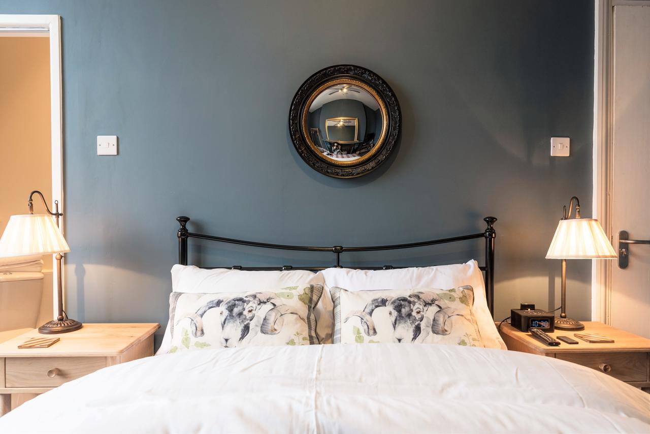Summerfield Pub & Boutique Rooms ロンドン エクステリア 写真