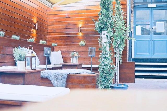 Summerfield Pub & Boutique Rooms ロンドン エクステリア 写真