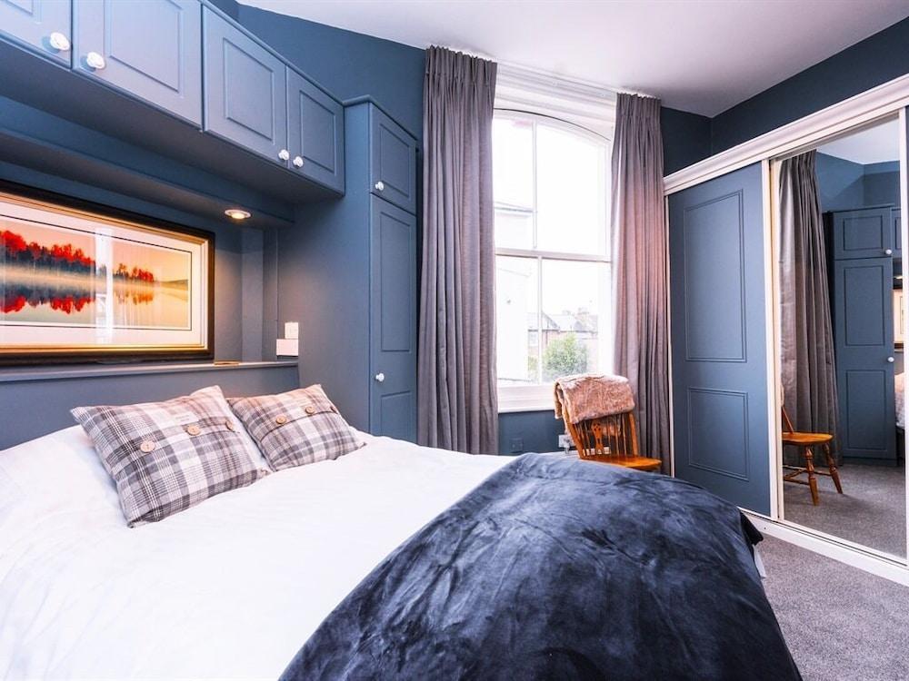 Summerfield Pub & Boutique Rooms ロンドン エクステリア 写真